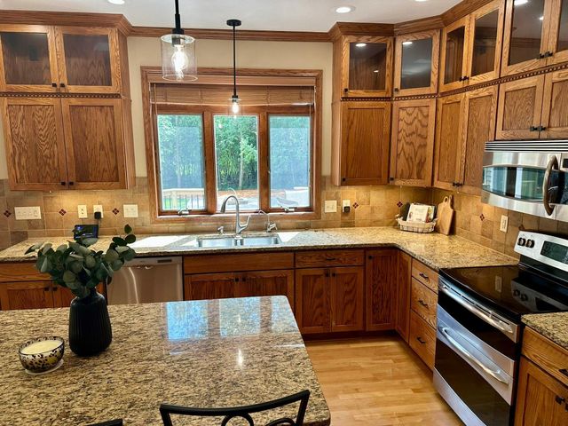 113 Oak Marsh Drive, Mankato, MN 56001