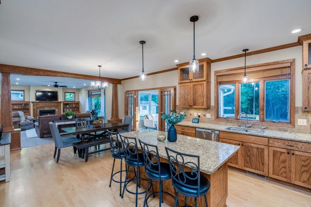 113 Oak Marsh Drive, Mankato, MN 56001