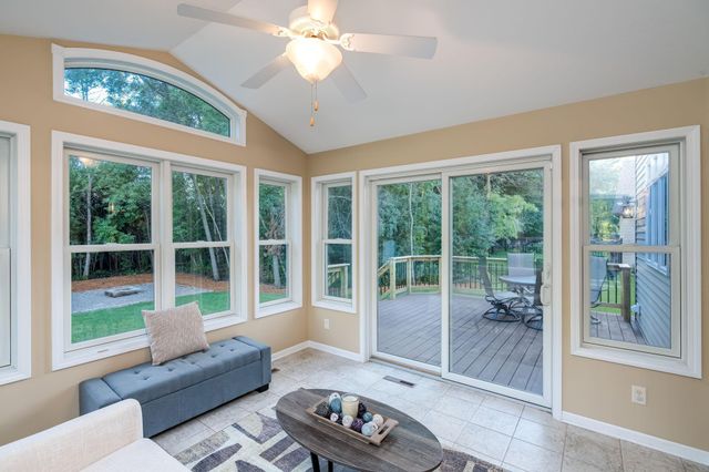 113 Oak Marsh Drive, Mankato, MN 56001