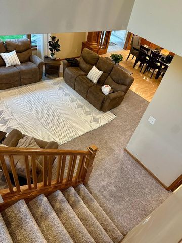 113 Oak Marsh Drive, Mankato, MN 56001