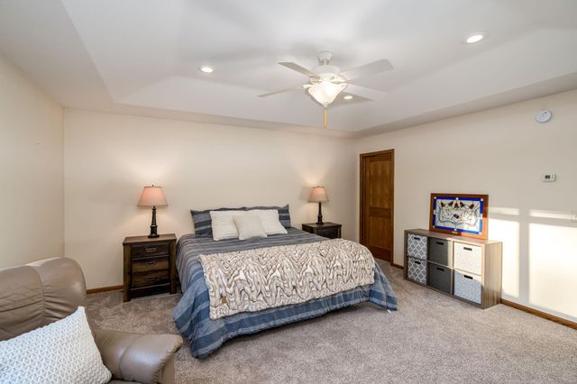 113 Oak Marsh Drive, Mankato, MN 56001