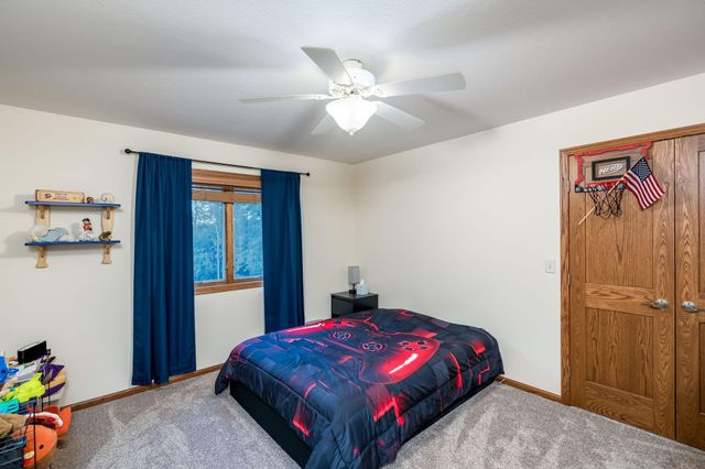 113 Oak Marsh Drive, Mankato, MN 56001