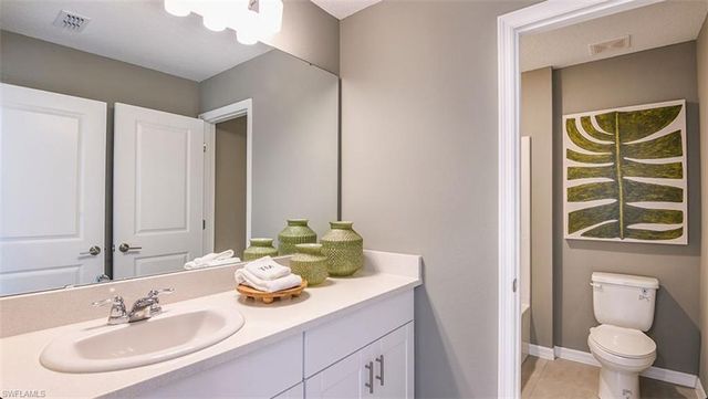 6512 Equinox LN, North Fort Myers, FL 33917
