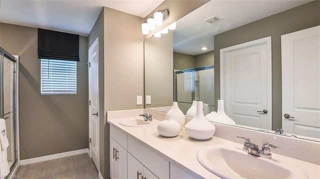 6512 Equinox LN, North Fort Myers, FL 33917