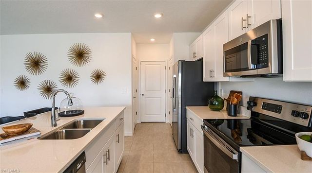 6512 Equinox LN, North Fort Myers, FL 33917