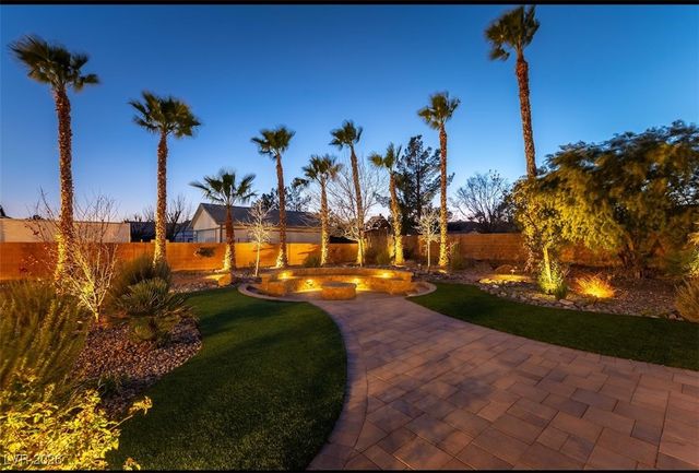 8225 Fulton Ranch Street, Las Vegas, NV 89131