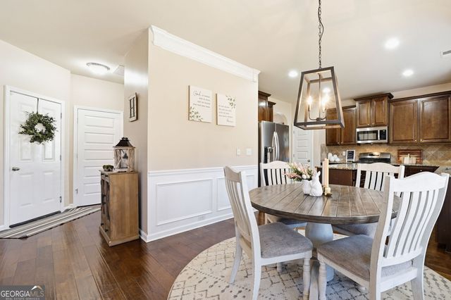 1112 Deadwood Trail, Loganville, GA 30052