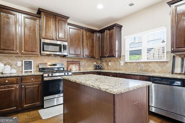 1112 Deadwood Trail, Loganville, GA 30052