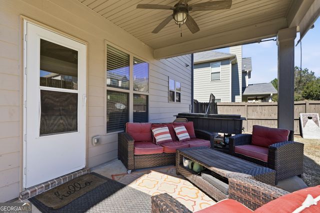 1112 Deadwood Trail, Loganville, GA 30052