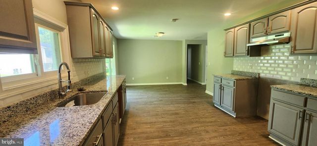 2493 FIDDLERS ELBOW RD, Hummelstown, PA 17036