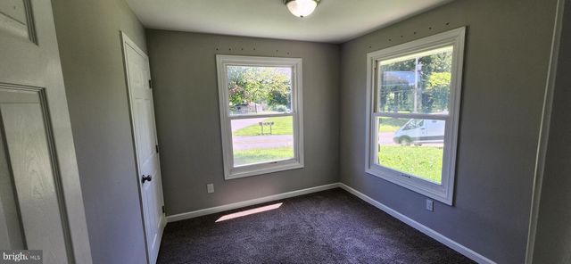2493 FIDDLERS ELBOW RD, Hummelstown, PA 17036