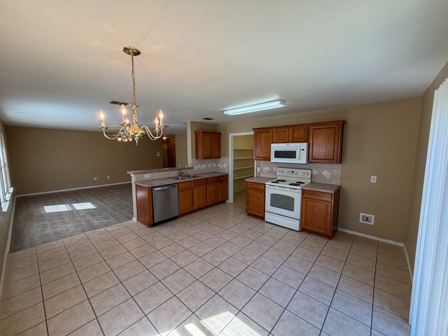 2111 Southridge Lane, Sherman, TX 75092