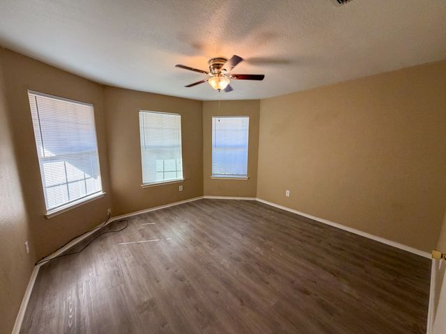 2111 Southridge Lane, Sherman, TX 75092