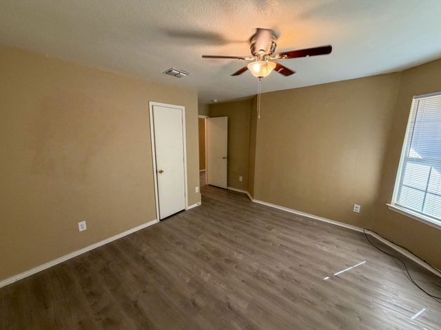2111 Southridge Lane, Sherman, TX 75092