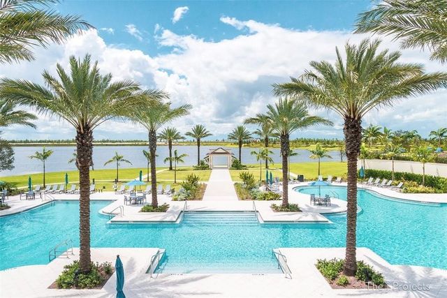 1345 Harvester Crossing, Loxahatchee, FL 33470