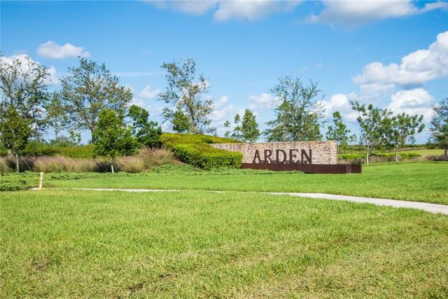 1345 Harvester Crossing, Loxahatchee, FL 33470