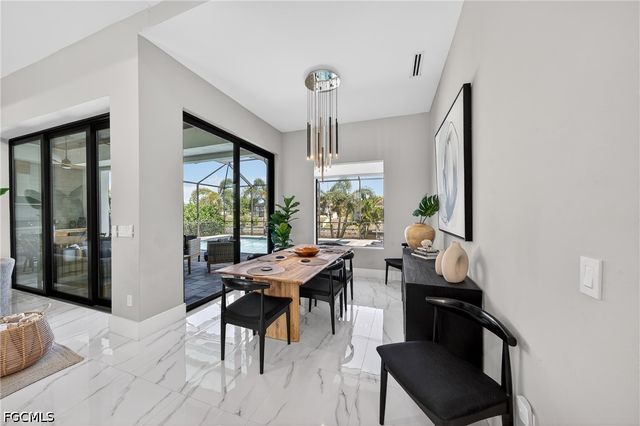 1903 SW 31st TER, Cape Coral, FL 33914