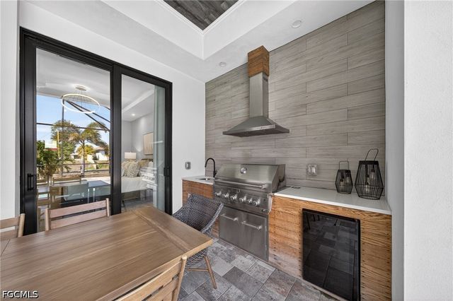 1903 SW 31st TER, Cape Coral, FL 33914