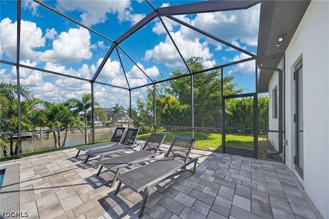 1903 SW 31st TER, Cape Coral, FL 33914