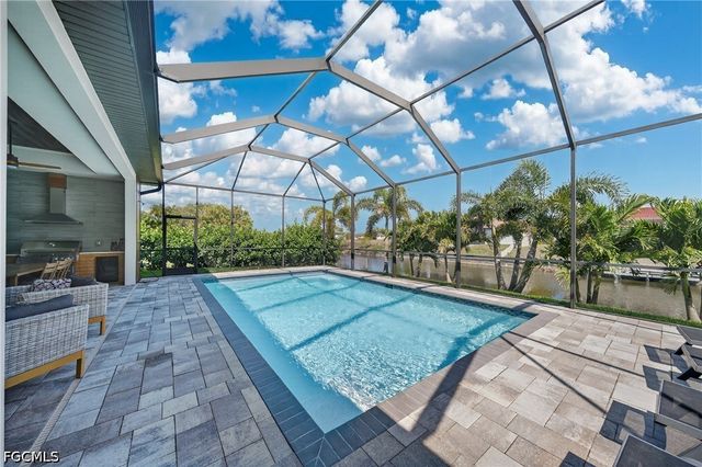 1903 SW 31st TER, Cape Coral, FL 33914