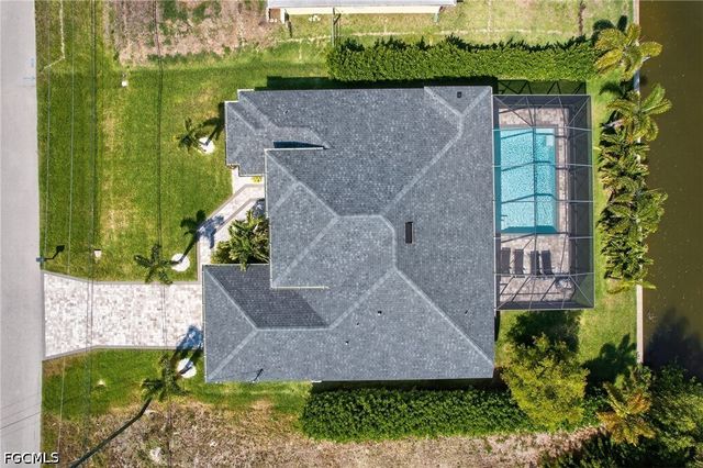 1903 SW 31st TER, Cape Coral, FL 33914