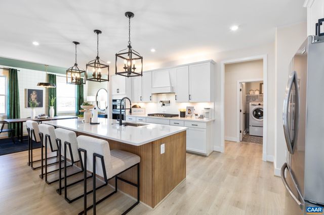 158A LOOKOVER TER, Stuarts Draft, VA 24477