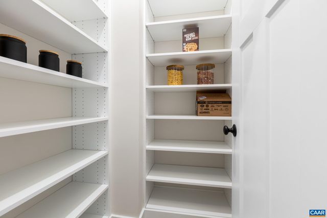 158A LOOKOVER TER, Stuarts Draft, VA 24477