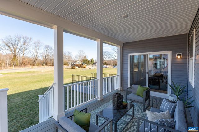 158A LOOKOVER TER, Stuarts Draft, VA 24477