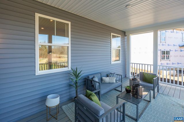 158A LOOKOVER TER, Stuarts Draft, VA 24477