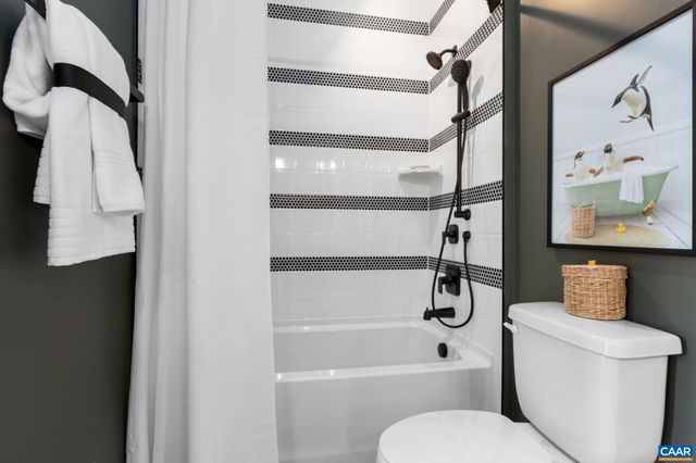 158A LOOKOVER TER, Stuarts Draft, VA 24477