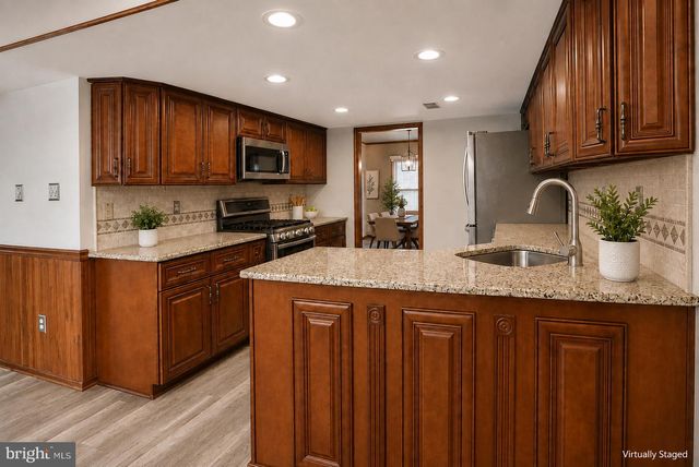 24 JAMIE DR, Sewell, NJ 08080