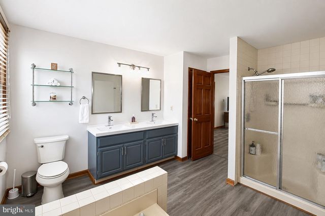 24 JAMIE DR, Sewell, NJ 08080