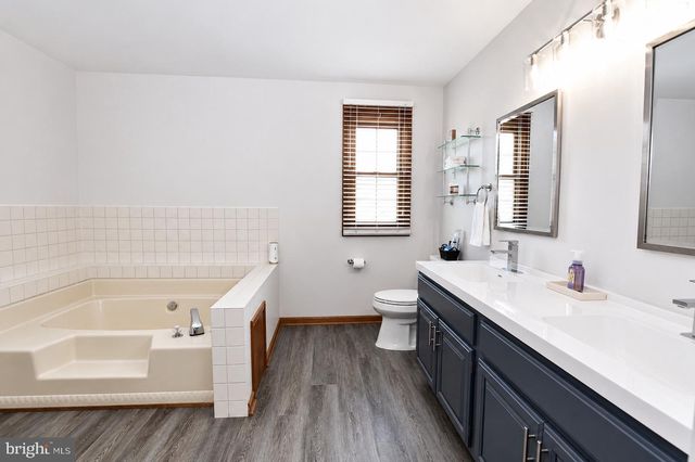 24 JAMIE DR, Sewell, NJ 08080
