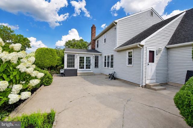 24 JAMIE DR, Sewell, NJ 08080
