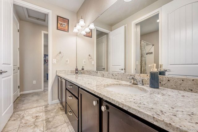 26867 E Irish Avenue, Aurora, CO 80016