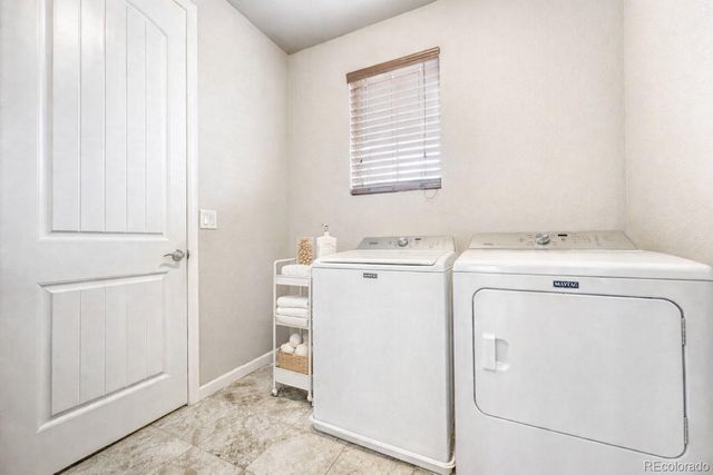 26867 E Irish Avenue, Aurora, CO 80016