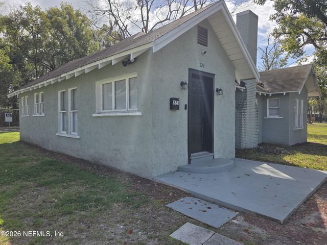 223 LANE Avenue S, Jacksonville, FL 32254