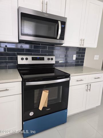 223 LANE Avenue S, Jacksonville, FL 32254