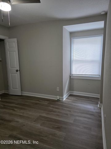 223 LANE Avenue S, Jacksonville, FL 32254