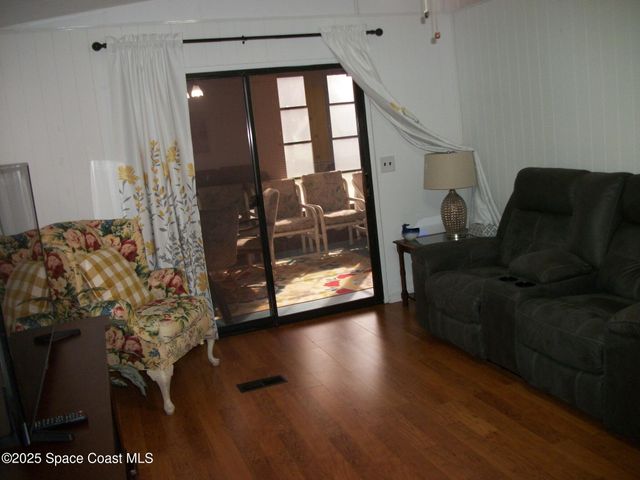 1972 Mango Street NE, Palm Bay, FL 32905