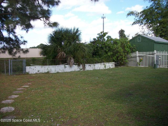 1972 Mango Street NE, Palm Bay, FL 32905