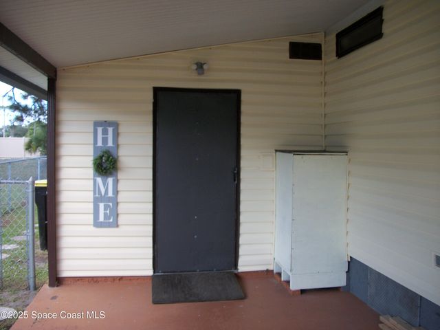 1972 Mango Street NE, Palm Bay, FL 32905