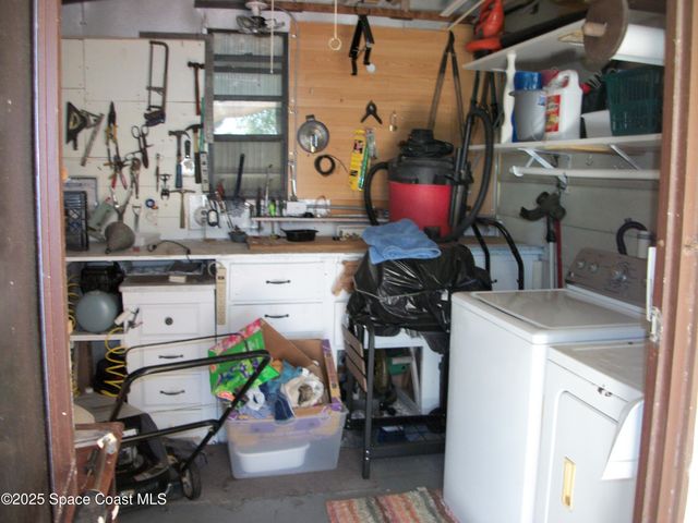 1972 Mango Street NE, Palm Bay, FL 32905