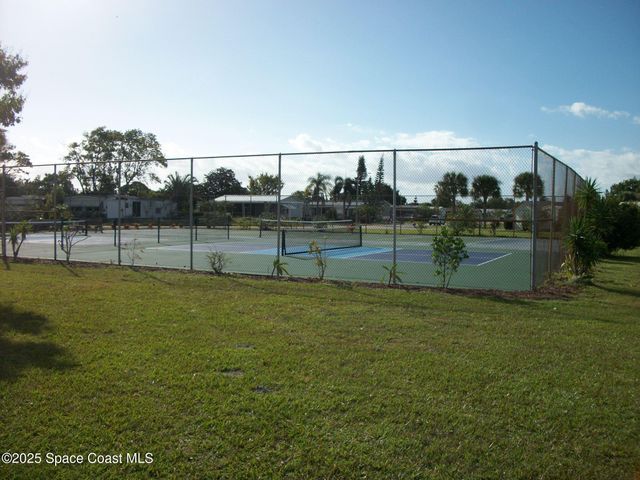 1972 Mango Street NE, Palm Bay, FL 32905