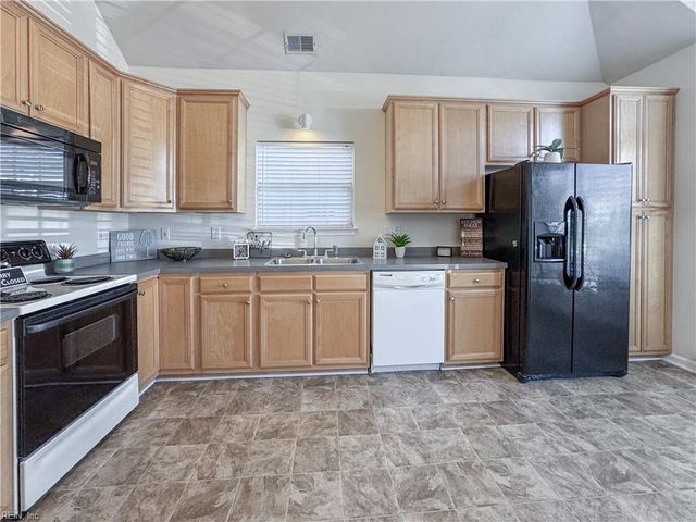 4581 Carriage DR, Virginia Beach, VA 23464