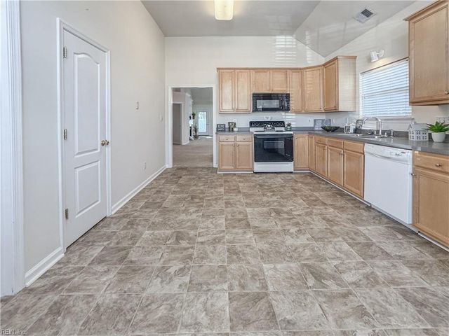 4581 Carriage DR, Virginia Beach, VA 23464