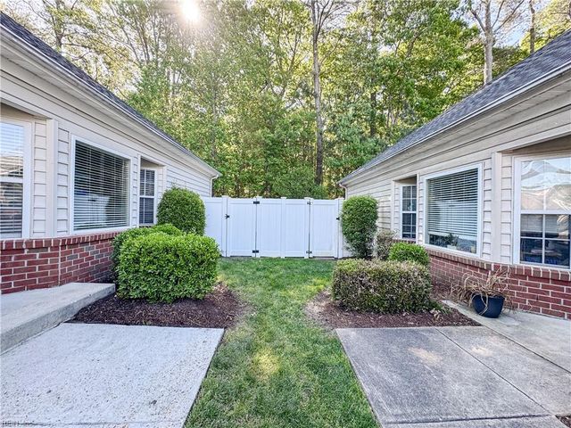 4581 Carriage DR, Virginia Beach, VA 23464