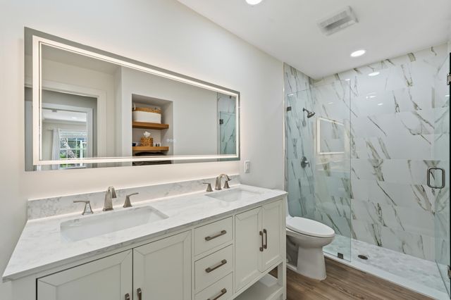 8457 SE Retreat Drive, Hobe Sound, FL 33455