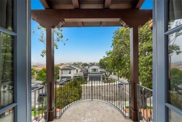 1901 John, Manhattan Beach, CA 90266