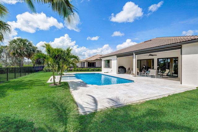 9234 Balsamo Drive, Palm Beach Gardens, FL 33412